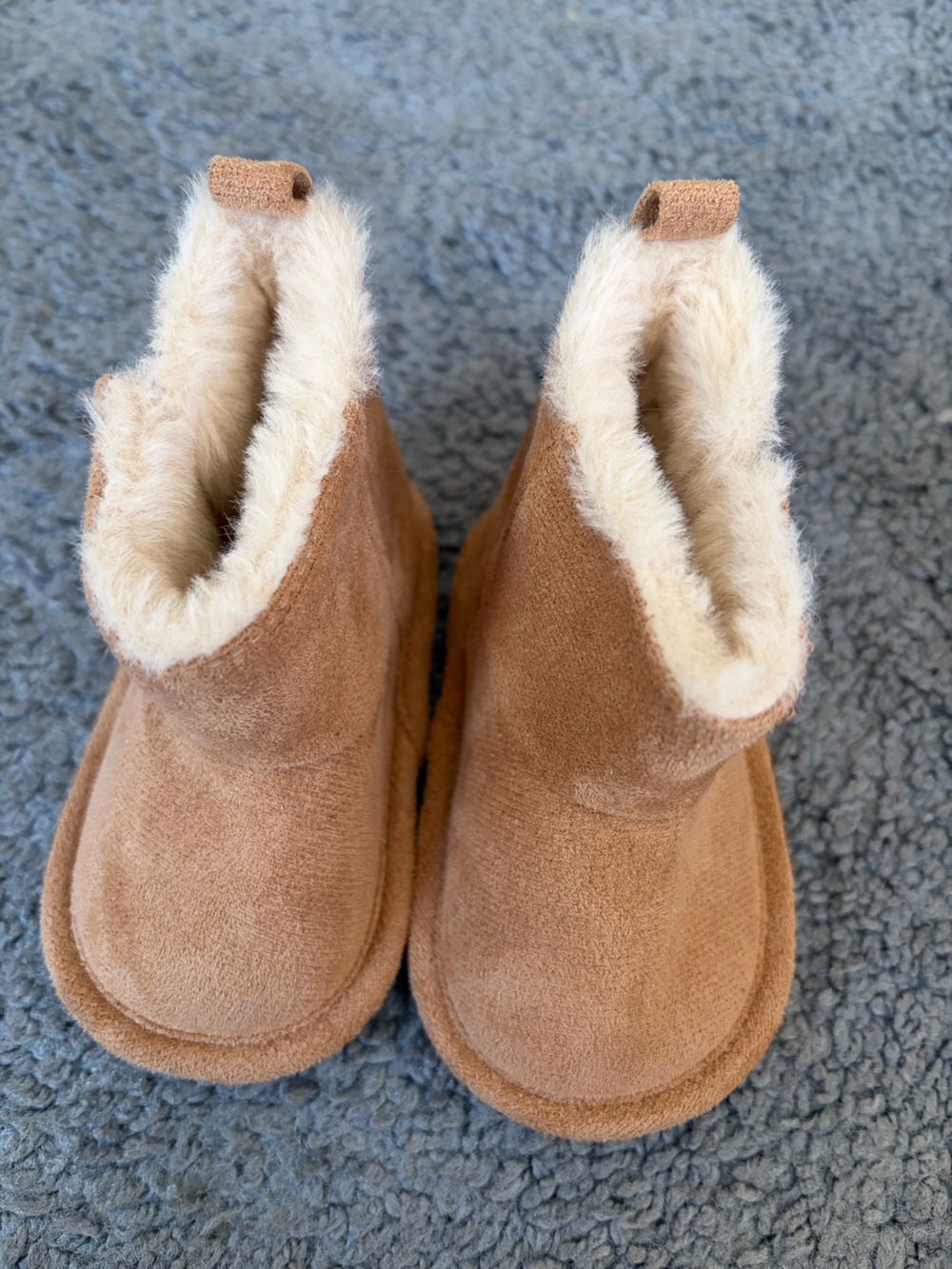 Cat & Jack Baby Tan Faux fur Lined Boots size 6-9 months